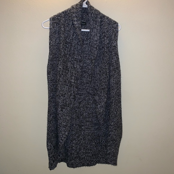 Derek Heart long sleeveless sweater - Picture 1 of 6